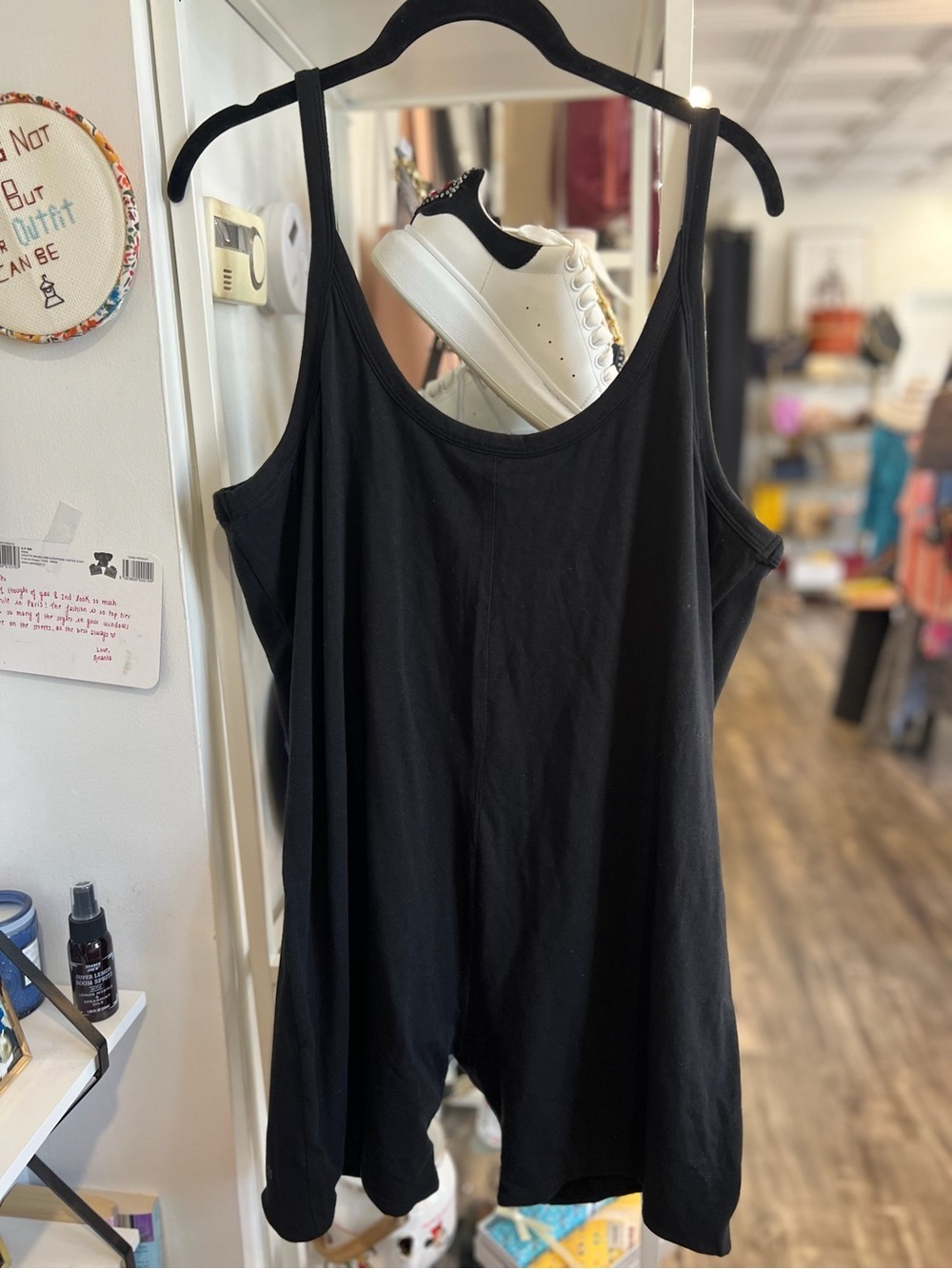 nuuds Black Scoop-Neck Tank